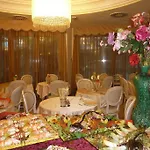 Astra Hotel 3*
