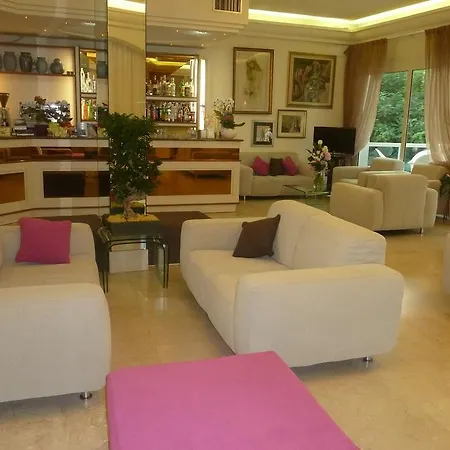 Astra Hotel