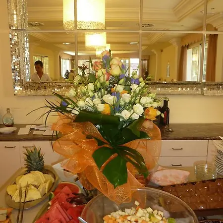 Astra Hotel